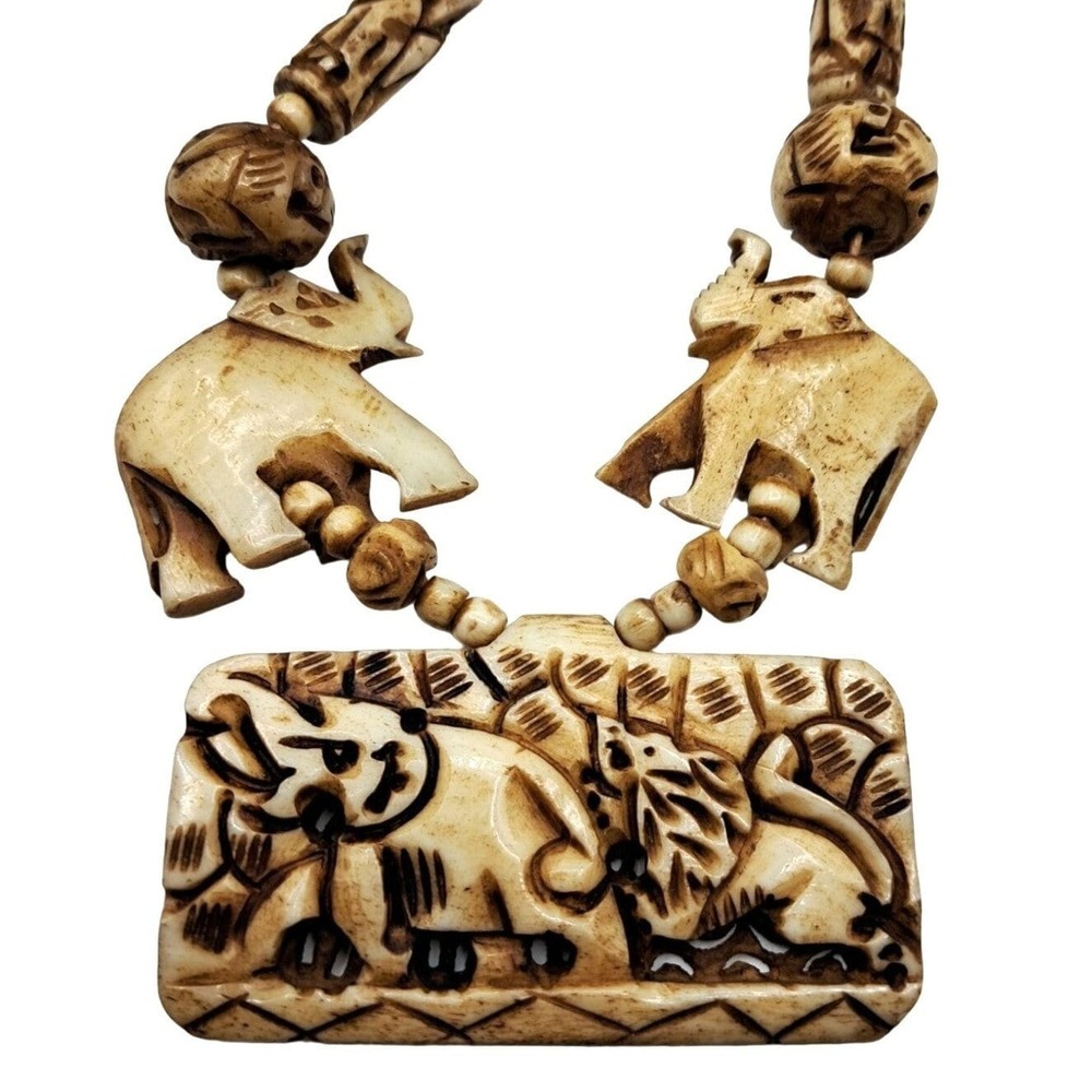 Carved Elephant Pendant Necklace Animal Figural Jewelry Vintage Boho